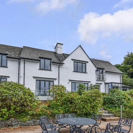 Bowness-on-windermere Sleeps 10 With Wifi Вилла Боунес-он-Уиндермер